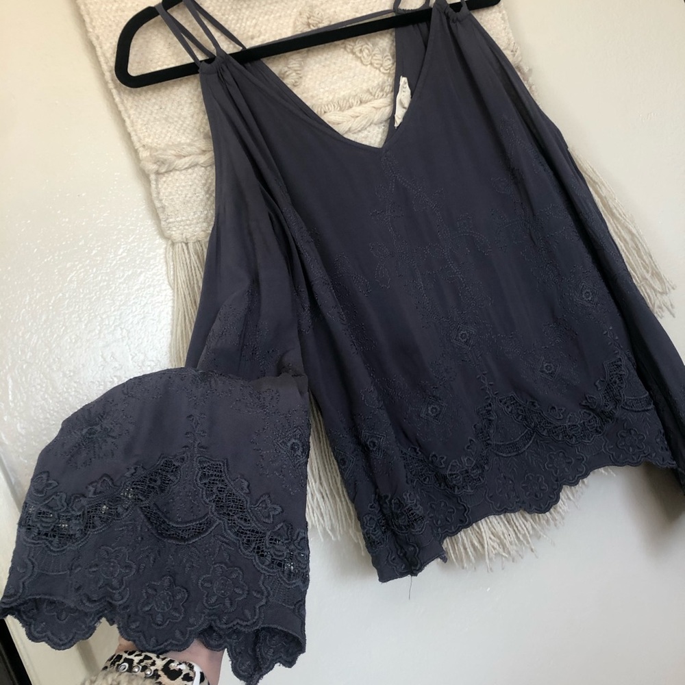 Love stitch Shoulder less Embroidered Top